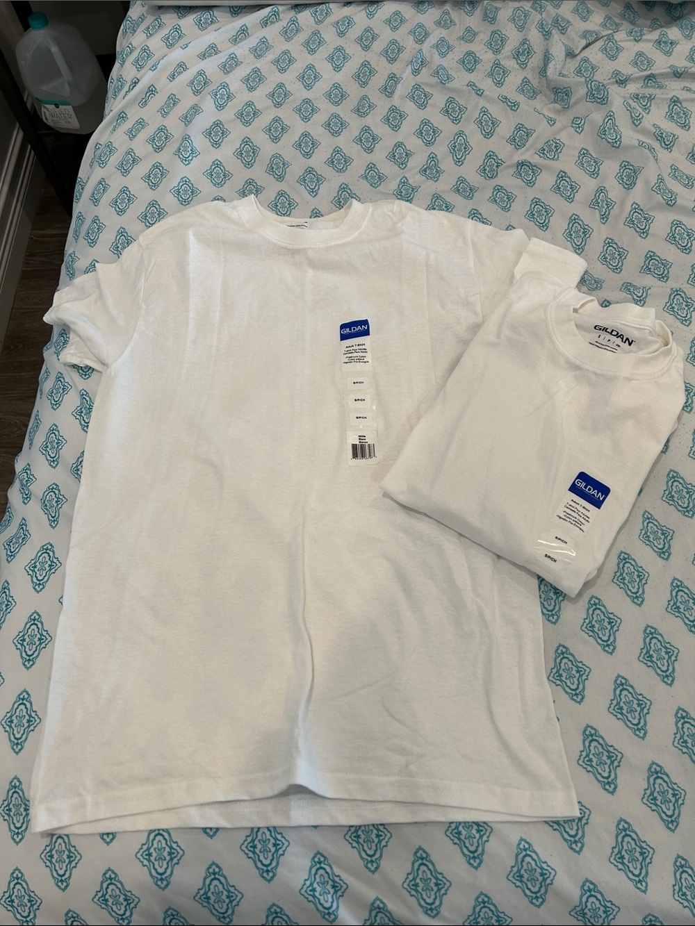 Gildan White Crew Neck T-Shirts - Pair of 2